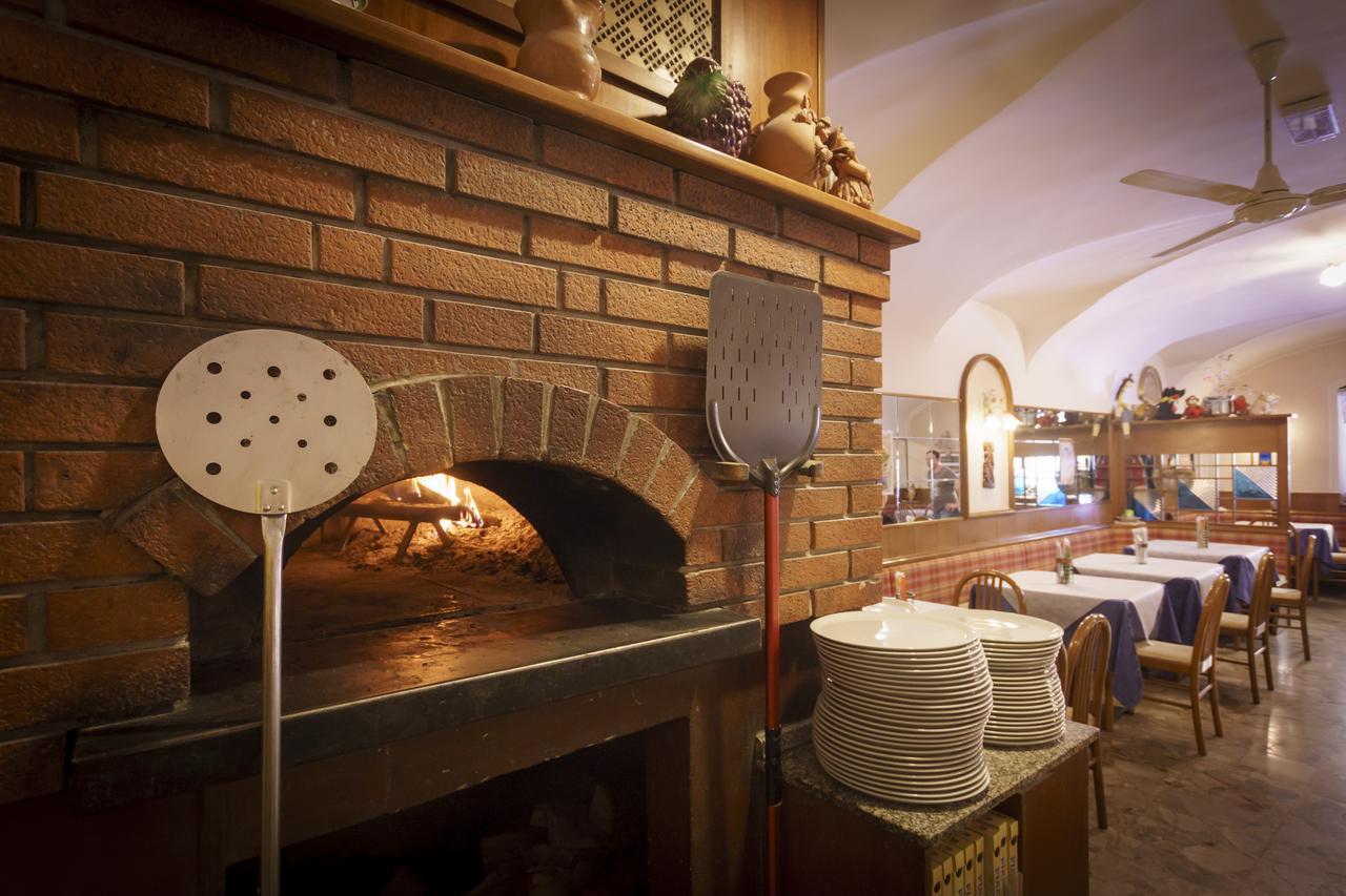 Albergo Roncone Dış mekan fotoğraf